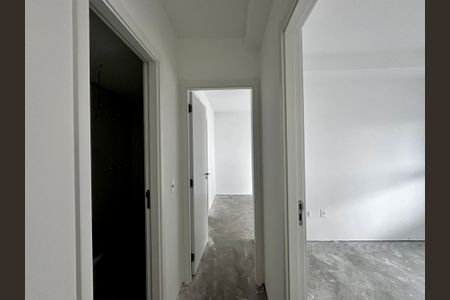 Apartamento à venda com 67m², 2 quartos e 1 vagaCorredor Quartos