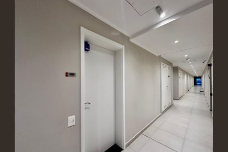 Apartamento à venda com 67m², 2 quartos e 1 vagaLockbox