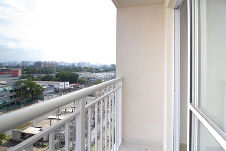 Apartamento para alugar com 27m², 1 quarto e sem vaga Apartamento para alugar com 27m², 1 quarto e sem vagaVaranda