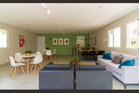 Apartamento para alugar com 27m², 1 quarto e sem vaga Apartamento para alugar com 27m², 1 quarto e sem vagaÁrea comum - Salão de festas