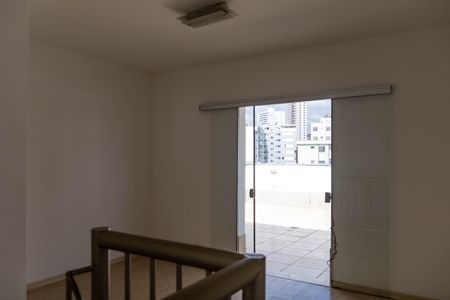 Apartamento à venda com 180m², 3 quartos e 2 vagasSala 2