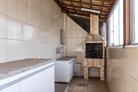 Apartamento à venda com 180m², 3 quartos e 2 vagasChurrasqueira