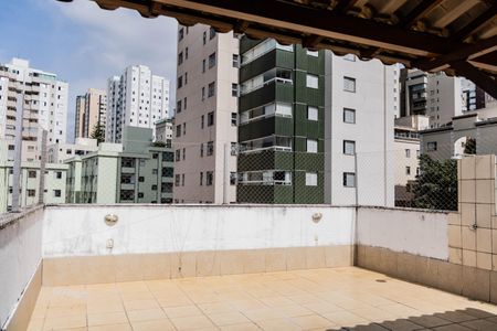Apartamento à venda com 180m², 3 quartos e 2 vagasCobertura