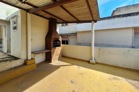 Casa à venda com 400m², 3 quartos e 4 vagasQuintal