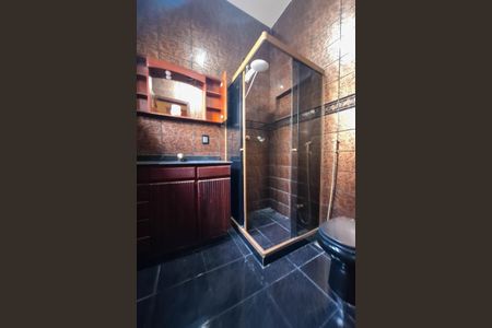 Casa à venda com 400m², 3 quartos e 4 vagasBanheiro da Suíte