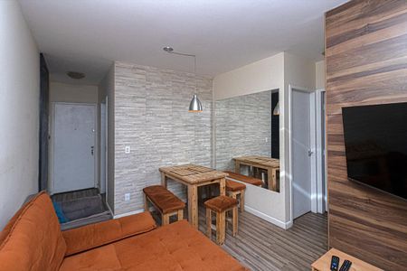 Apartamento à venda com 49m², 2 quartos e 1 vaga Apartamento à venda com 49m², 2 quartos e 1 vagaSala