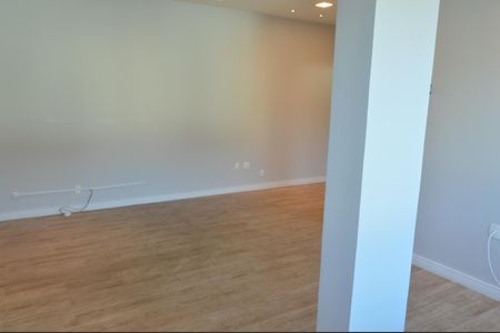 Casa de condomínio à venda com 243m², 4 quartos e 3 vagasSuíte 3