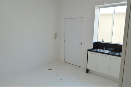 Casa de condomínio à venda com 243m², 4 quartos e 3 vagasÁrea de Serviço