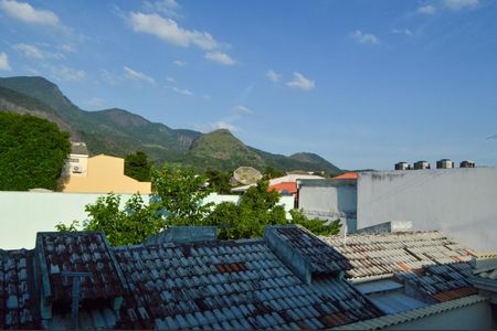 Casa de condomínio à venda com 243m², 4 quartos e 3 vagasVista da Suíte 3