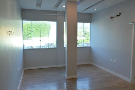 Casa de condomínio à venda com 243m², 4 quartos e 3 vagasSuíte 3