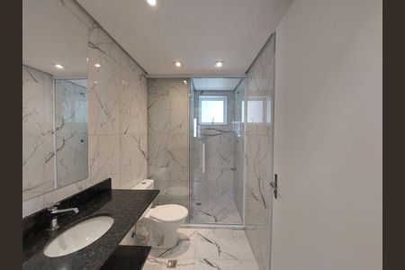 Apartamento à venda com 69m², 2 quartos e 1 vaga Apartamento à venda com 69m², 2 quartos e 1 vagaBanheiro