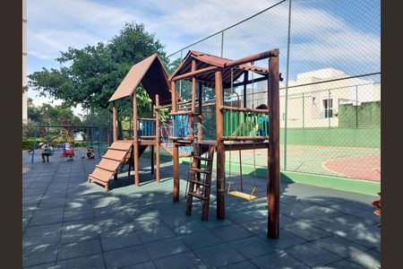 Apartamento à venda com 69m², 2 quartos e 1 vaga Apartamento à venda com 69m², 2 quartos e 1 vagaÁrea comum - Playground