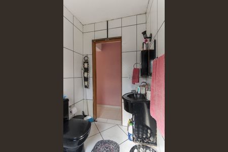 Casa à venda com 410m², 2 quartos e 4 vagasBanheiro Casa 2