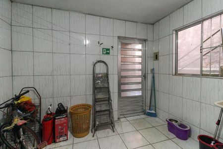 Casa à venda com 410m², 2 quartos e 4 vagasÁrea de Serviço