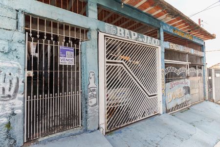 Casa à venda com 410m², 2 quartos e 4 vagasFachada