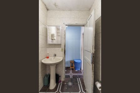 Casa à venda com 410m², 2 quartos e 4 vagasBanheiro