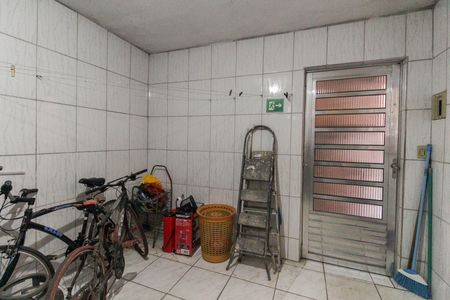 Casa à venda com 410m², 2 quartos e 4 vagasÁrea de Serviço