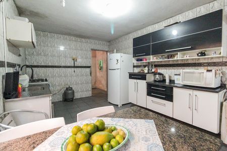 Casa à venda com 410m², 2 quartos e 4 vagasCozinha