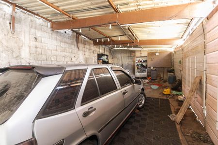 Casa à venda com 410m², 2 quartos e 4 vagasGaragem