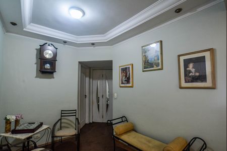 Apartamento à venda com 100m², 3 quartos e 2 vagasSala