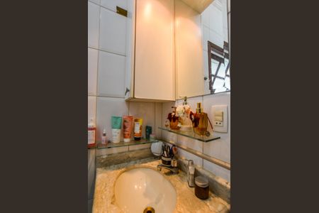 Apartamento à venda com 100m², 3 quartos e 2 vagasBanheiro da Suíte 2