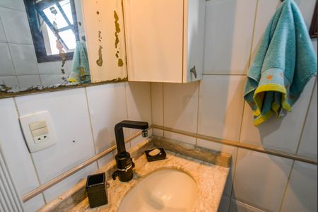 Apartamento à venda com 100m², 3 quartos e 2 vagasBanheiro da Suíte 1