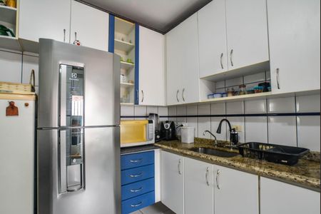 Apartamento à venda com 100m², 3 quartos e 2 vagasCozinha