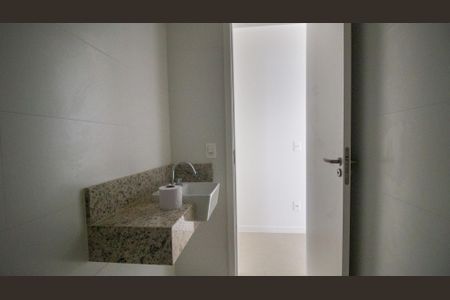 Apartamento à venda com 7m², 3 quartos e 2 vagas Apartamento à venda com 7m², 3 quartos e 2 vagasBanheiro da Social
