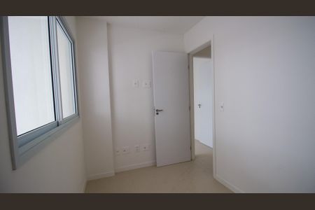 Apartamento à venda com 7m², 3 quartos e 2 vagas Apartamento à venda com 7m², 3 quartos e 2 vagasQuarto 1