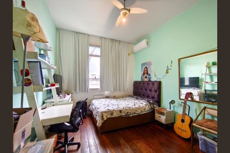 Apartamento à venda com 120m², 3 quartos e 1 vagaQuarto 3