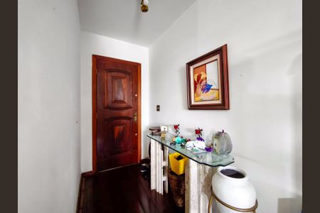 Apartamento à venda com 120m², 3 quartos e 1 vagaSala