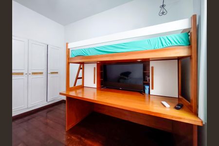 Apartamento à venda com 120m², 3 quartos e 1 vagaQuarto 2