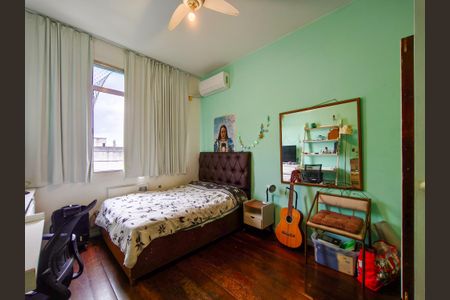 Apartamento à venda com 120m², 3 quartos e 1 vagaQuarto 3