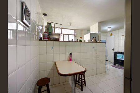 Apartamento à venda com 120m², 3 quartos e 1 vagaCozinha