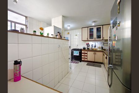 Apartamento à venda com 120m², 3 quartos e 1 vagaCozinha