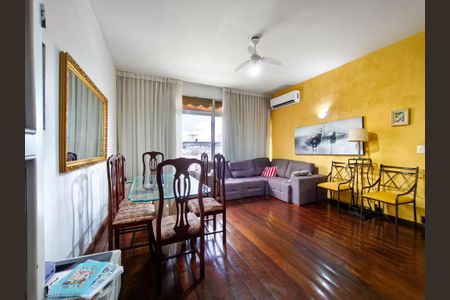 Apartamento à venda com 120m², 3 quartos e 1 vagaSala