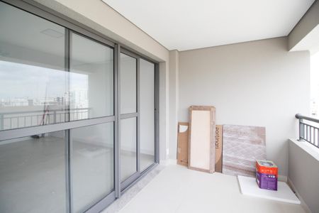 Apartamento à venda com 42m², 1 quarto e sem vaga Apartamento à venda com 42m², 1 quarto e sem vagaVaranda da Sala