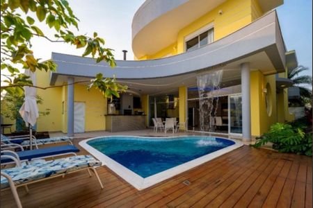 Casa de condomínio à venda com 373m², 3 quartos e 4 vagasFoto 31