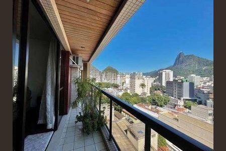 Apartamento à venda com 130m², 3 quartos e 3 vagas