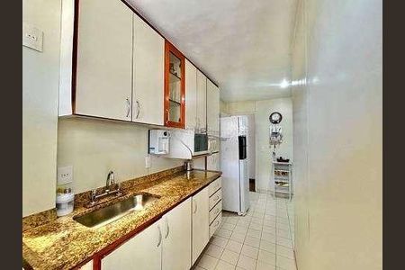 Apartamento à venda com 130m², 3 quartos e 3 vagas
