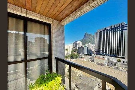 Apartamento à venda com 130m², 3 quartos e 3 vagas