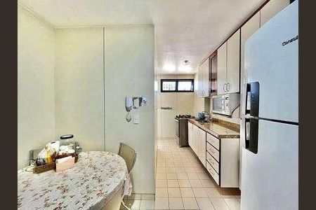 Apartamento à venda com 130m², 3 quartos e 3 vagas