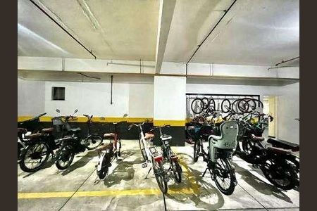 Apartamento à venda com 130m², 3 quartos e 3 vagas