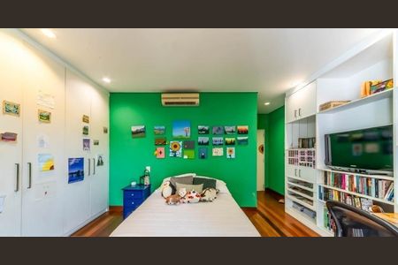 Casa à venda com 418m², 4 quartos e 6 vagas