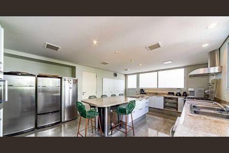 Casa à venda com 418m², 4 quartos e 6 vagas