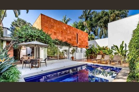 Casa à venda com 418m², 4 quartos e 6 vagas