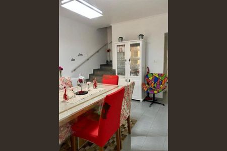 Casa à venda com 180m², 3 quartos e 1 vaga