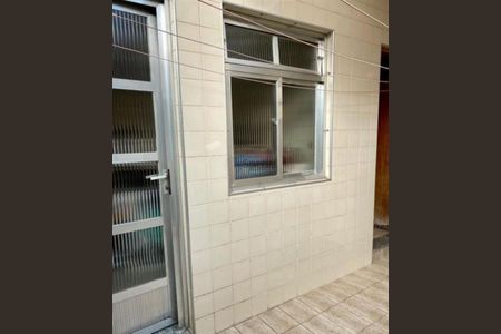 Casa à venda com 180m², 3 quartos e 1 vaga