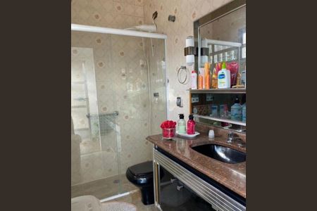 Casa à venda com 180m², 3 quartos e 1 vaga