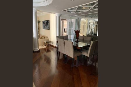 Apartamento à venda com 151m², 3 quartos e 3 vagas